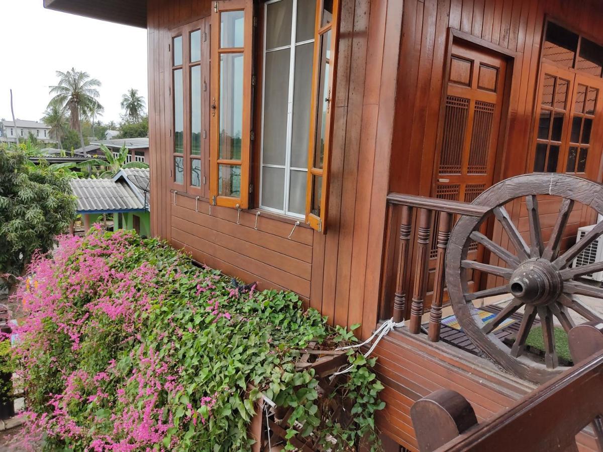 Hidden Holiday House Ban Don Faek Exterior photo